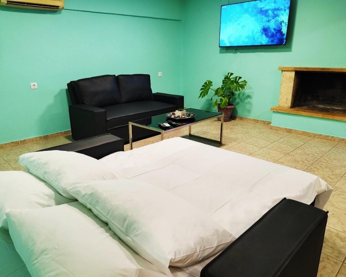 Sleepili Appartement Vrísai Buitenkant foto