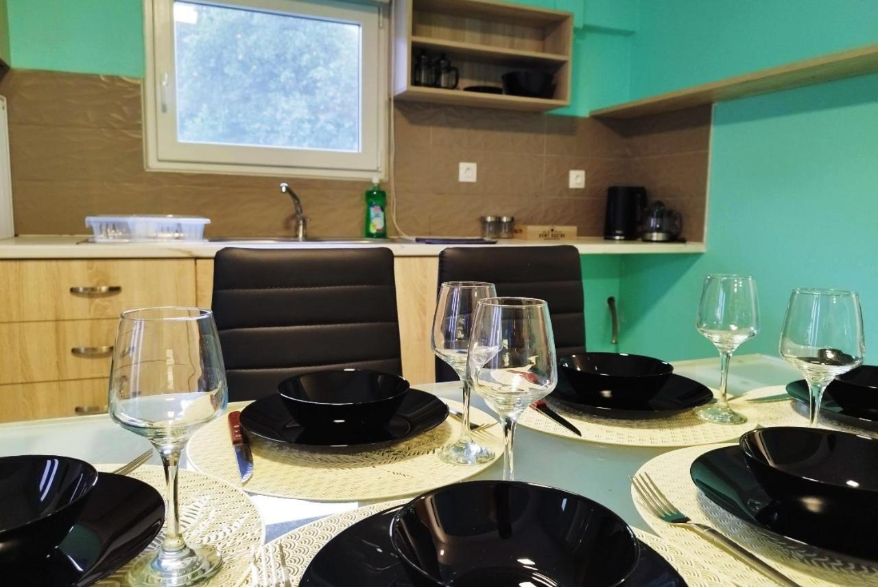 Sleepili Appartement Vrísai Buitenkant foto