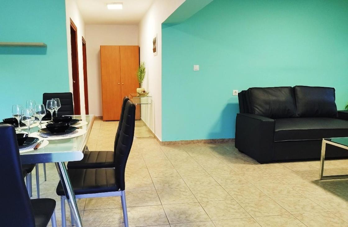 Sleepili Appartement Vrísai Buitenkant foto