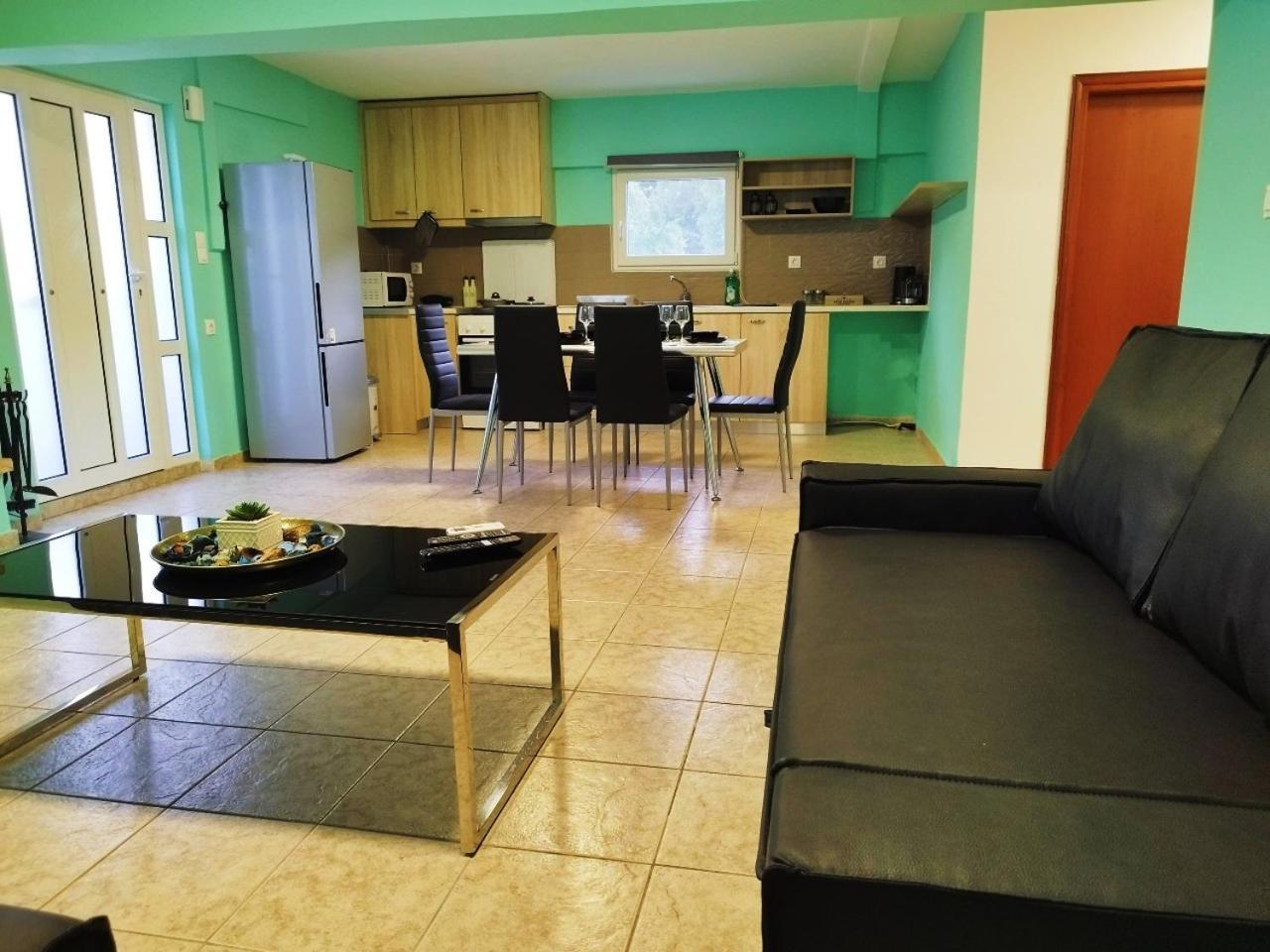 Sleepili Appartement Vrísai Buitenkant foto