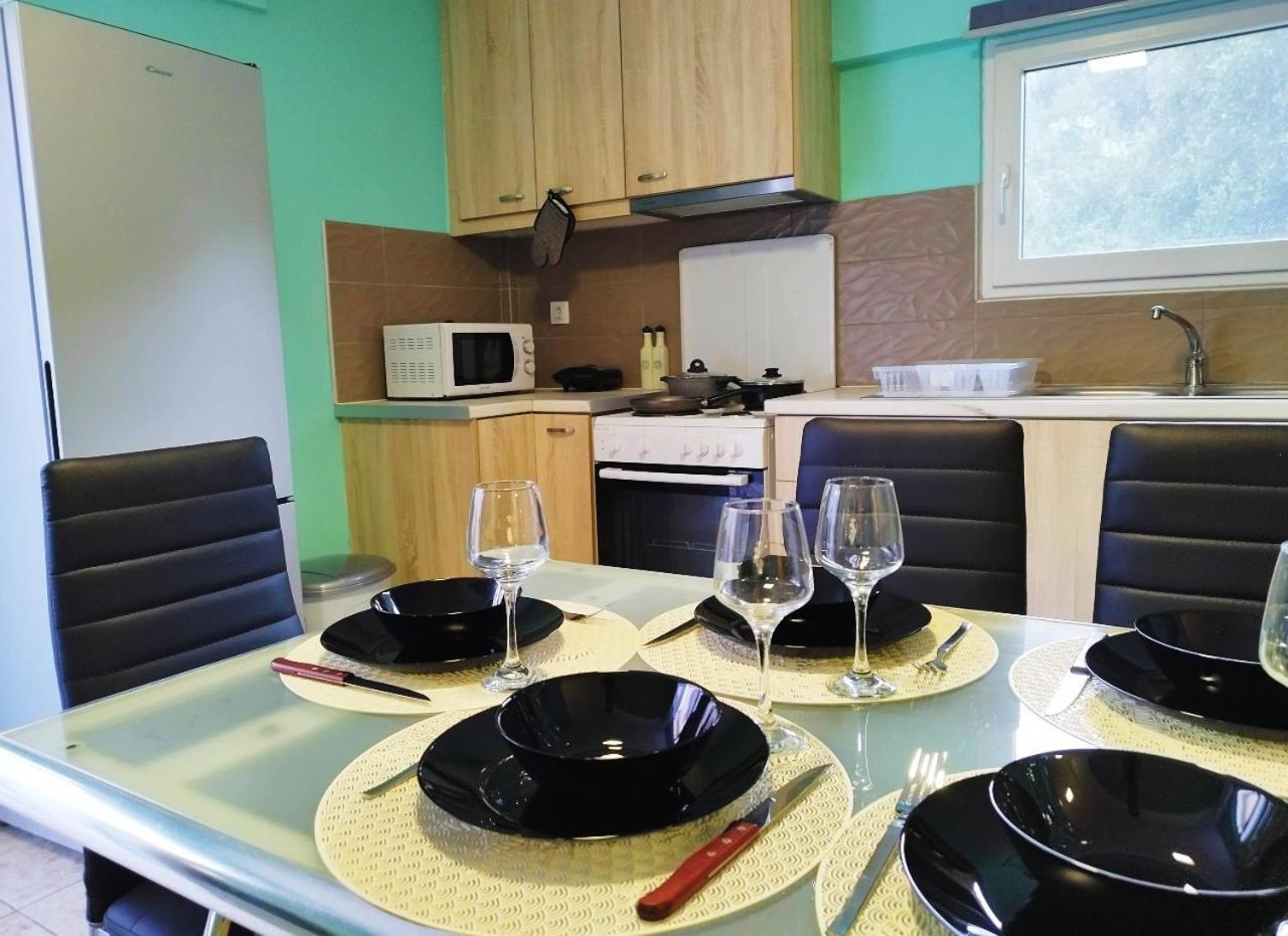 Sleepili Appartement Vrísai Buitenkant foto